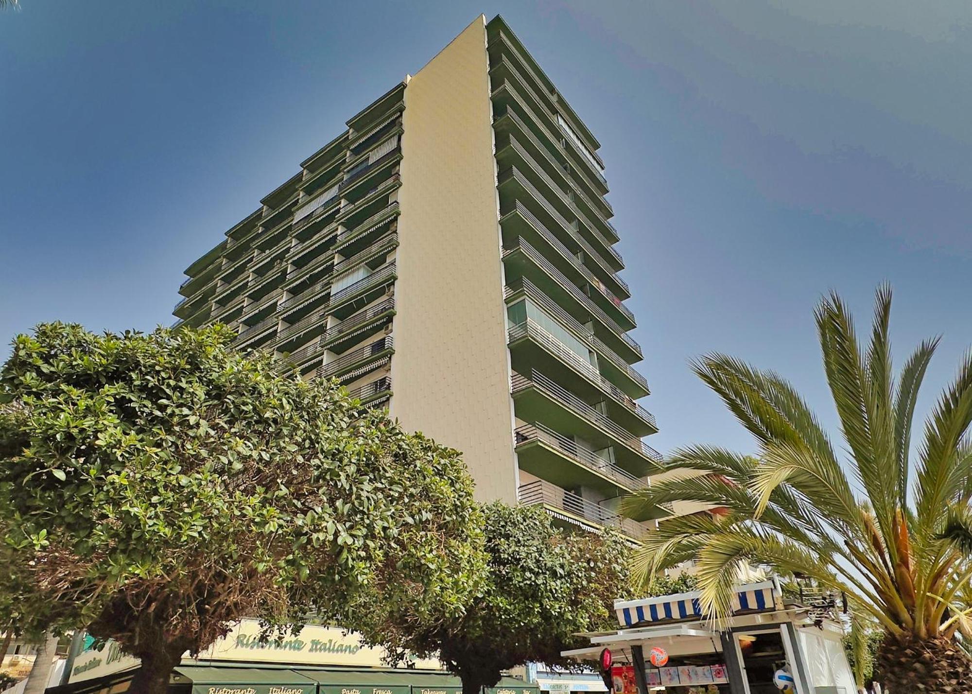 Mediterraneo 508. Fantastic Studio On The Beachfront With Sea Views. Marbella Eksteriør billede